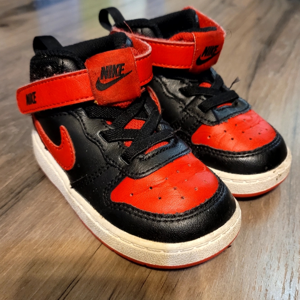 Nike Court Borough Mid 2 Toddler Shoes Size: US 6C